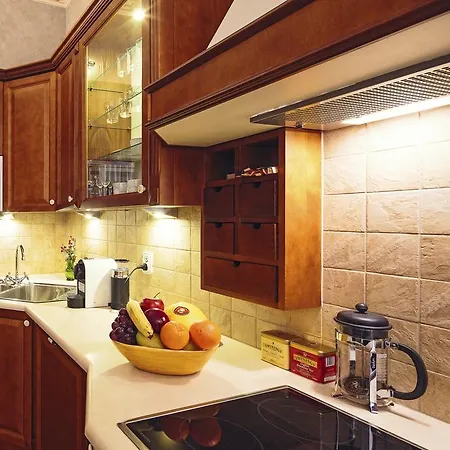Calliope Apartment